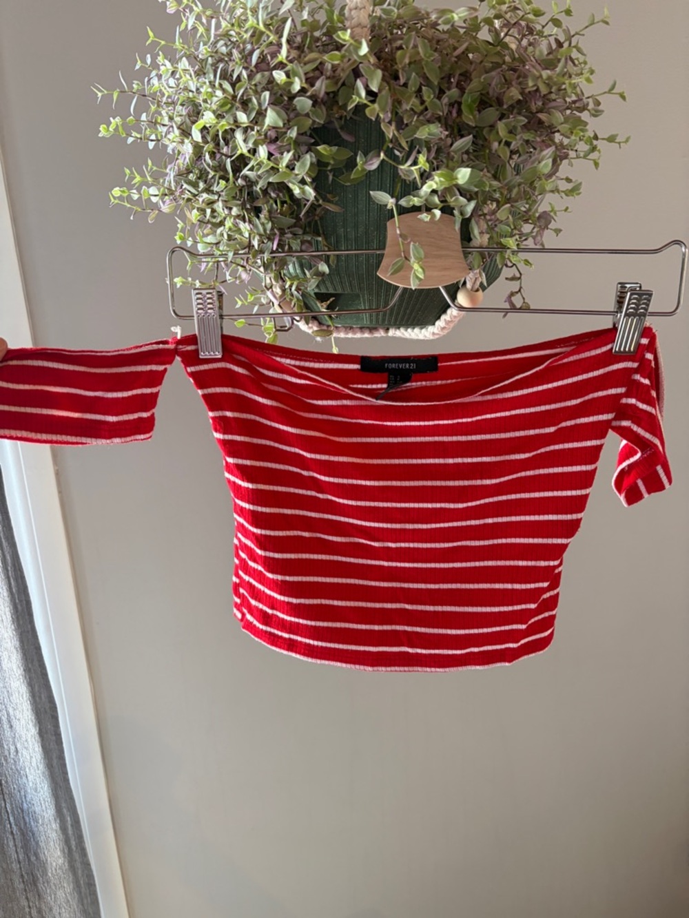 Forever 21 Red and White Striped Off-Shoulder Crop Top